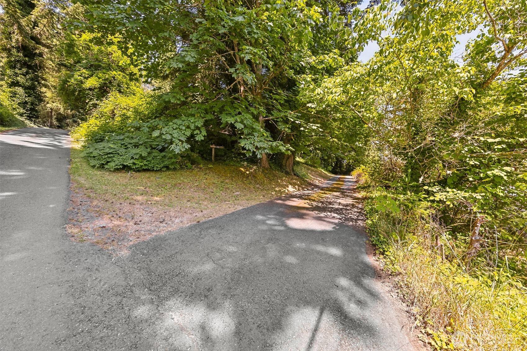 Olympia, WA 98513,10320 46th AVE SE