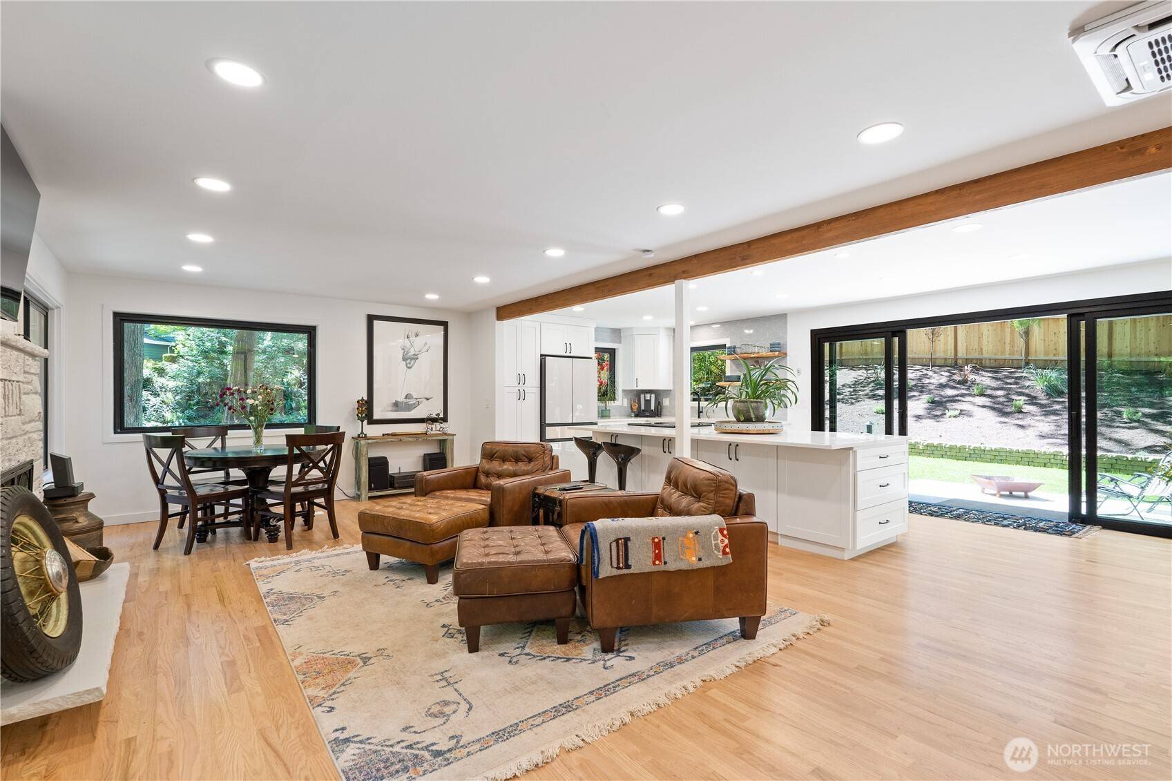 Woodinville, WA 98072,17555 164th AVE NE