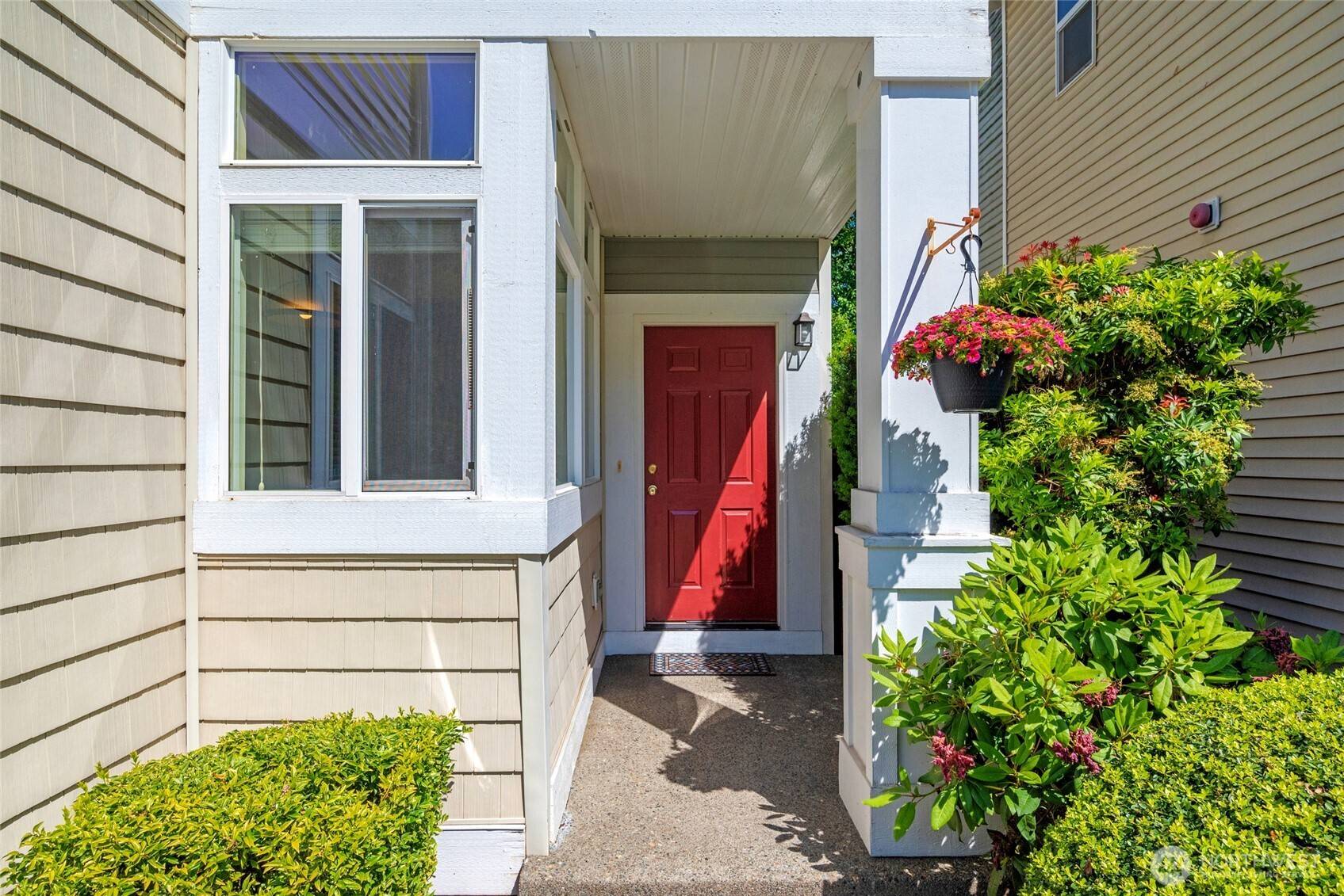 Kent, WA 98032,4115 S 220th PL #21