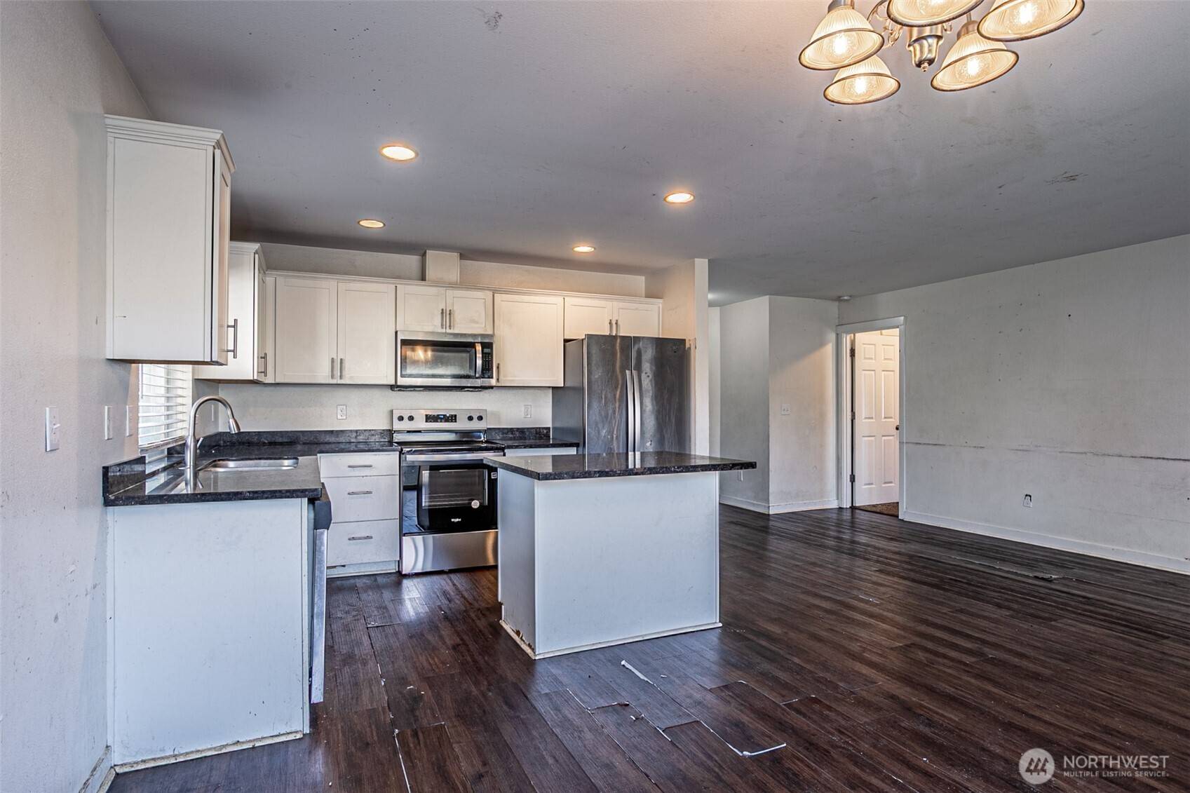 Spanaway, WA 98387,20007 17th AVE E