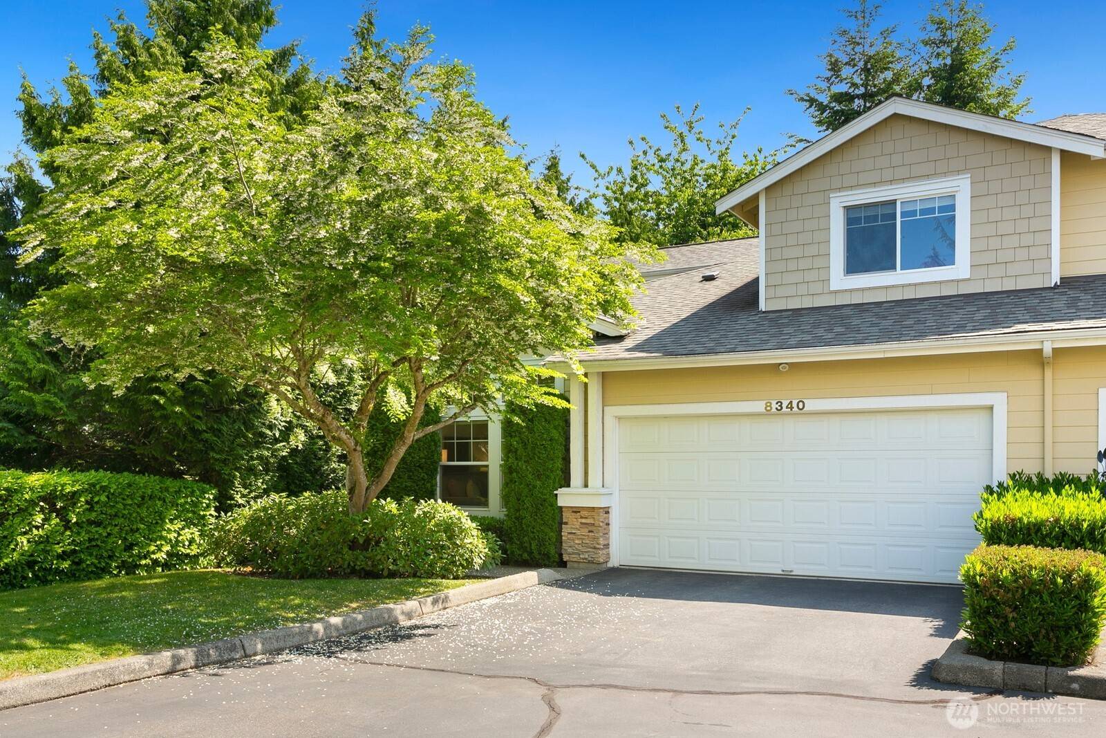 Kirkland, WA 98034,8340 NE 140th ST