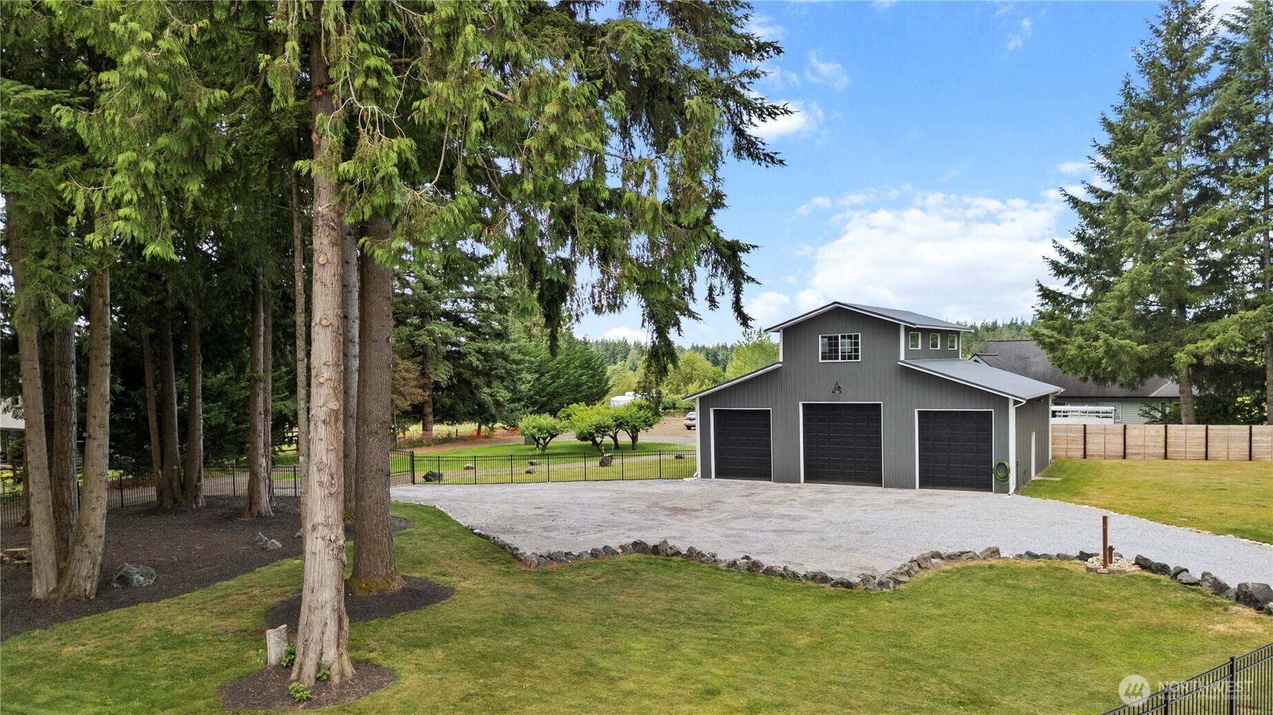 Everson, WA 98247,8277 Carl RD