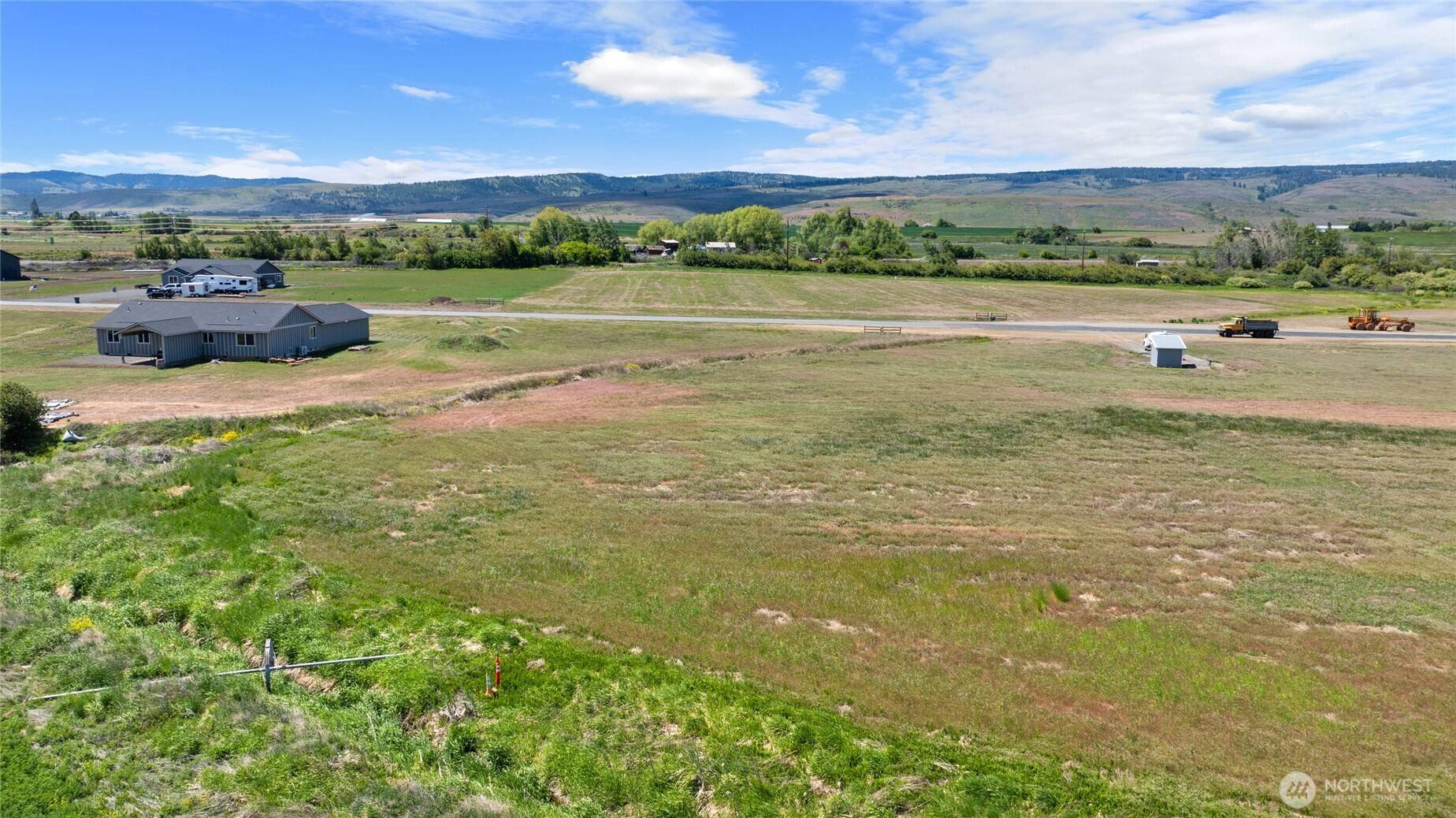 Thorp, WA 98946,521 Thorp Landing LN