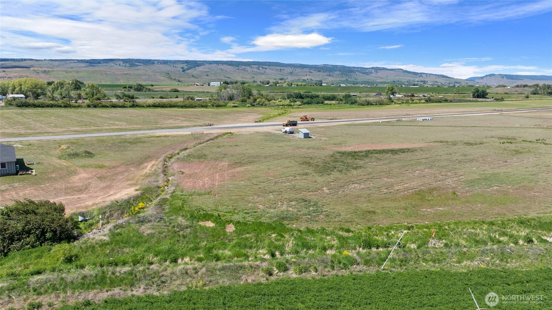 Thorp, WA 98946,521 Thorp Landing LN