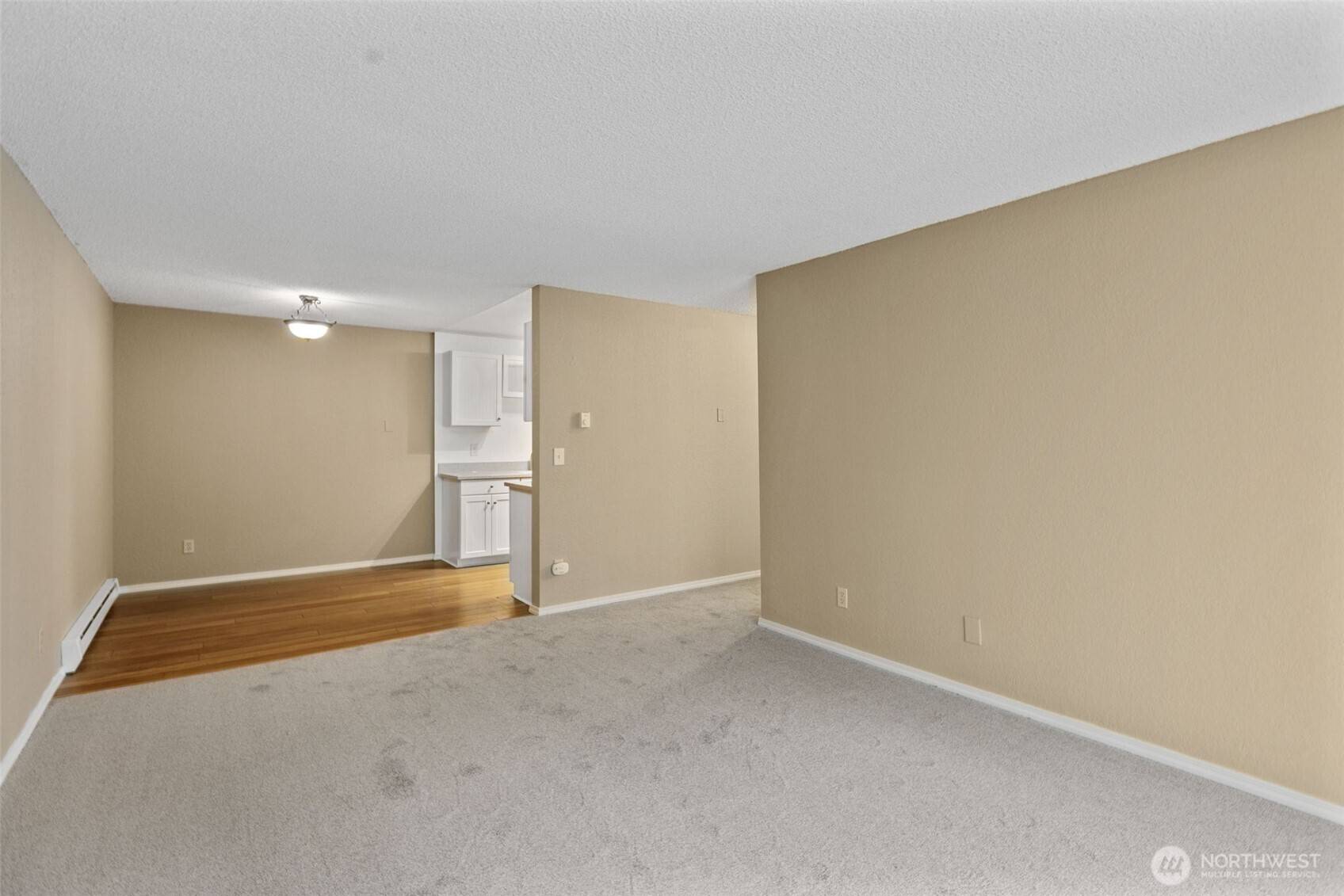 Seattle, WA 98133,705 N 143rd ST #211