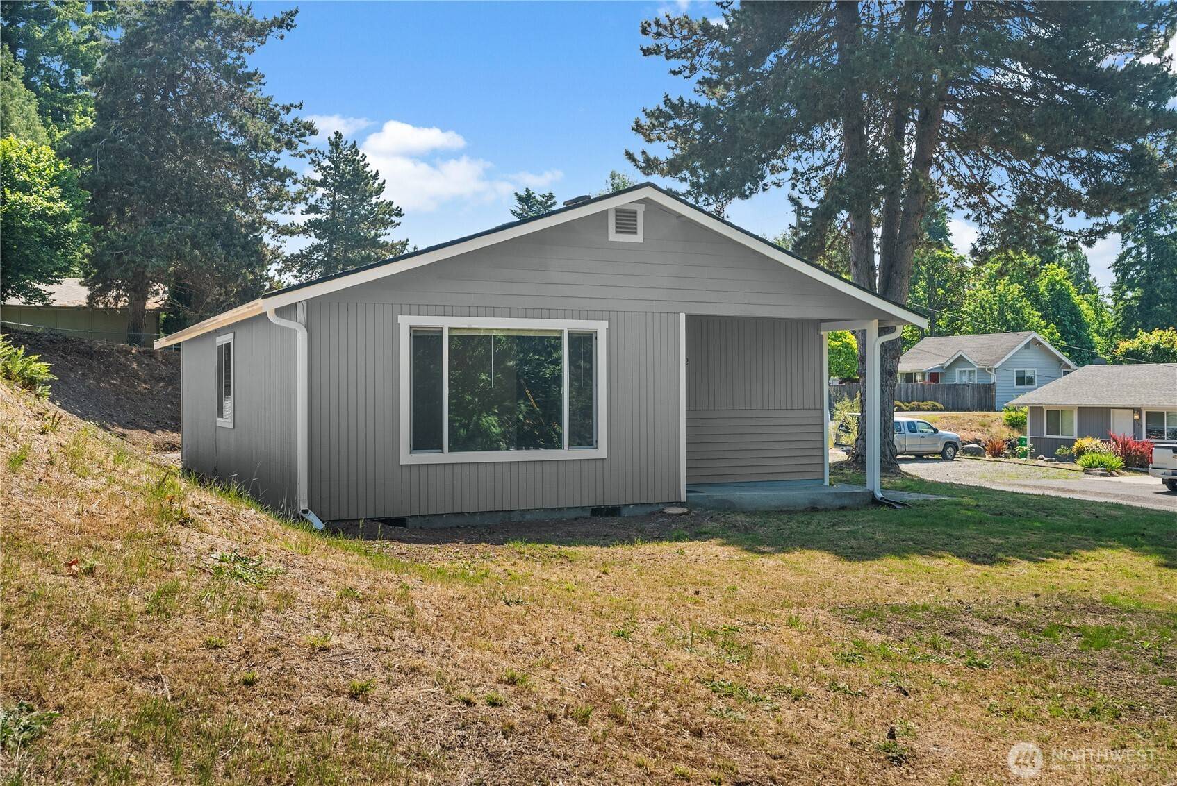 Olympia, WA 98506,502 Tullis ST NE