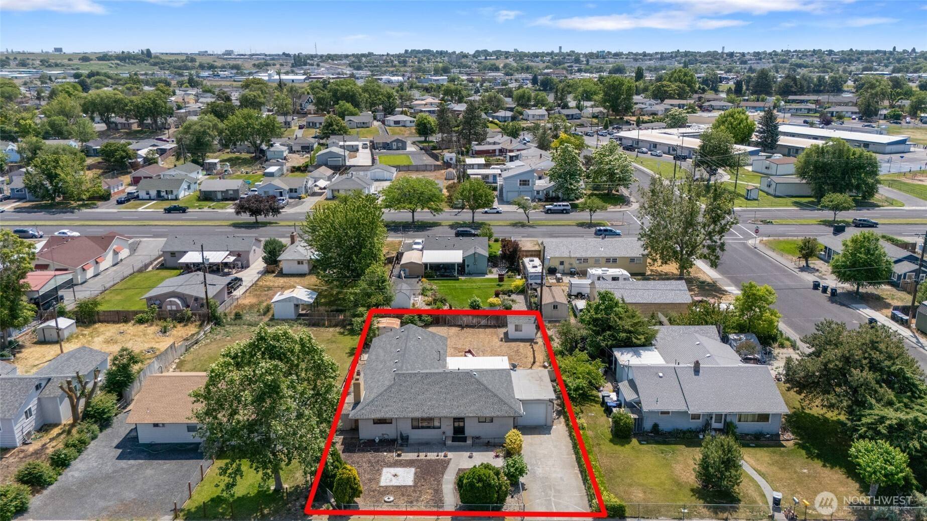 Moses Lake, WA 98837,515 N Clark RD