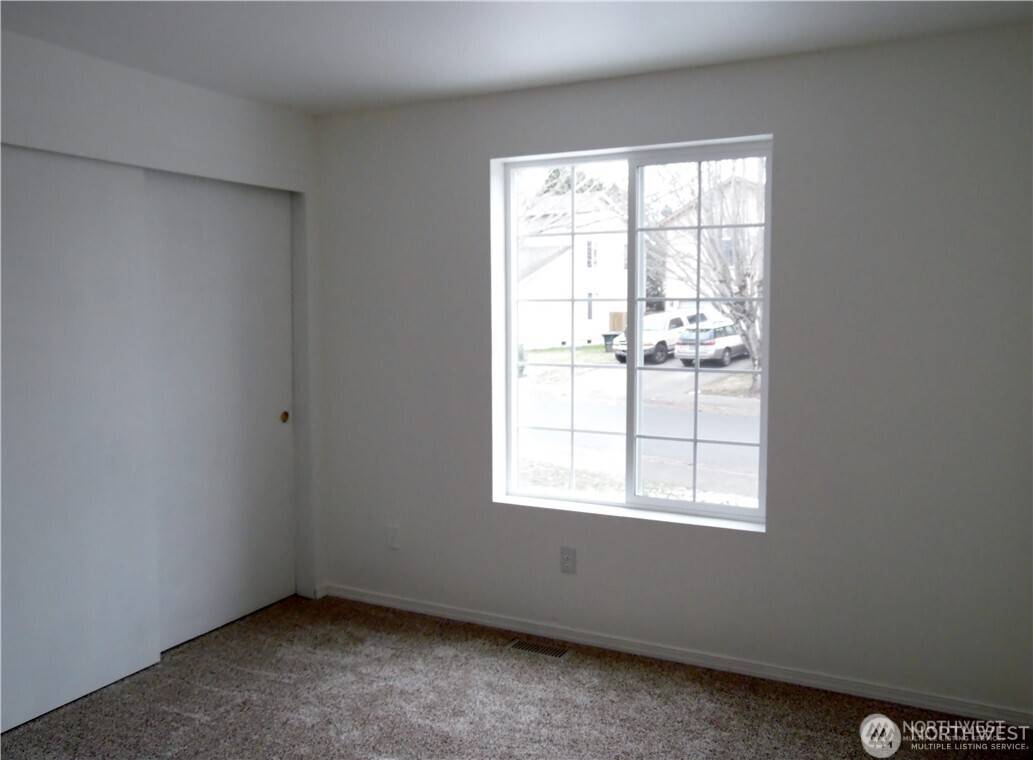 Woodland, WA 98674,1998 Meadowood LOOP