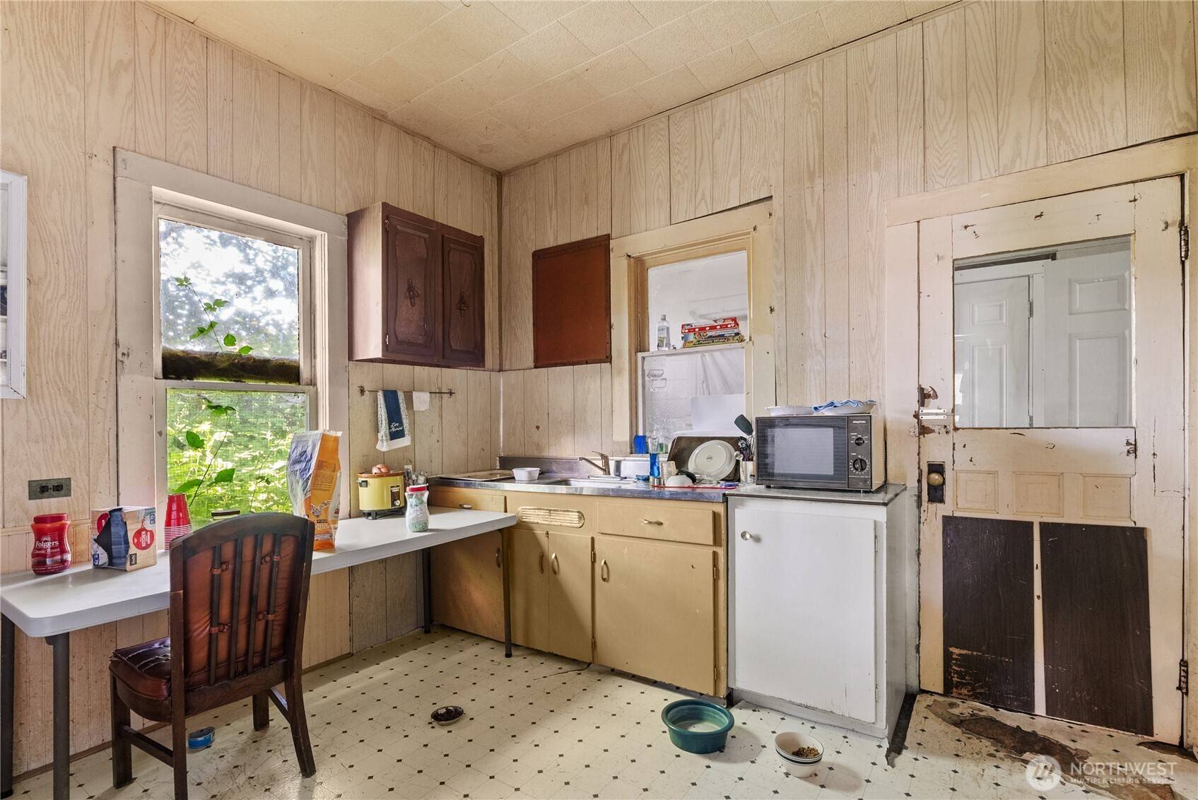 Raymond, WA 98577,513 SEVENTH ST