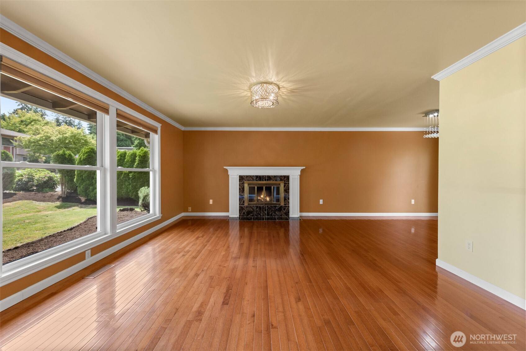 Redmond, WA 98052,14208 NE 73rd ST