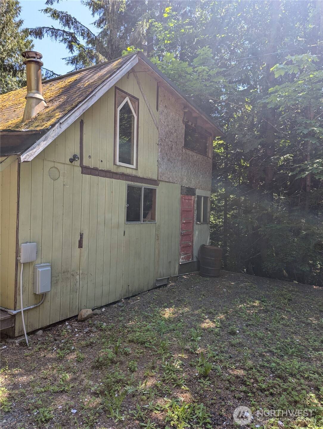 Brinnon, WA 98320,411 Elk Dr