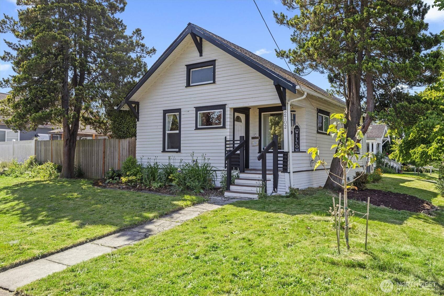 Everett, WA 98201,2702 16th ST