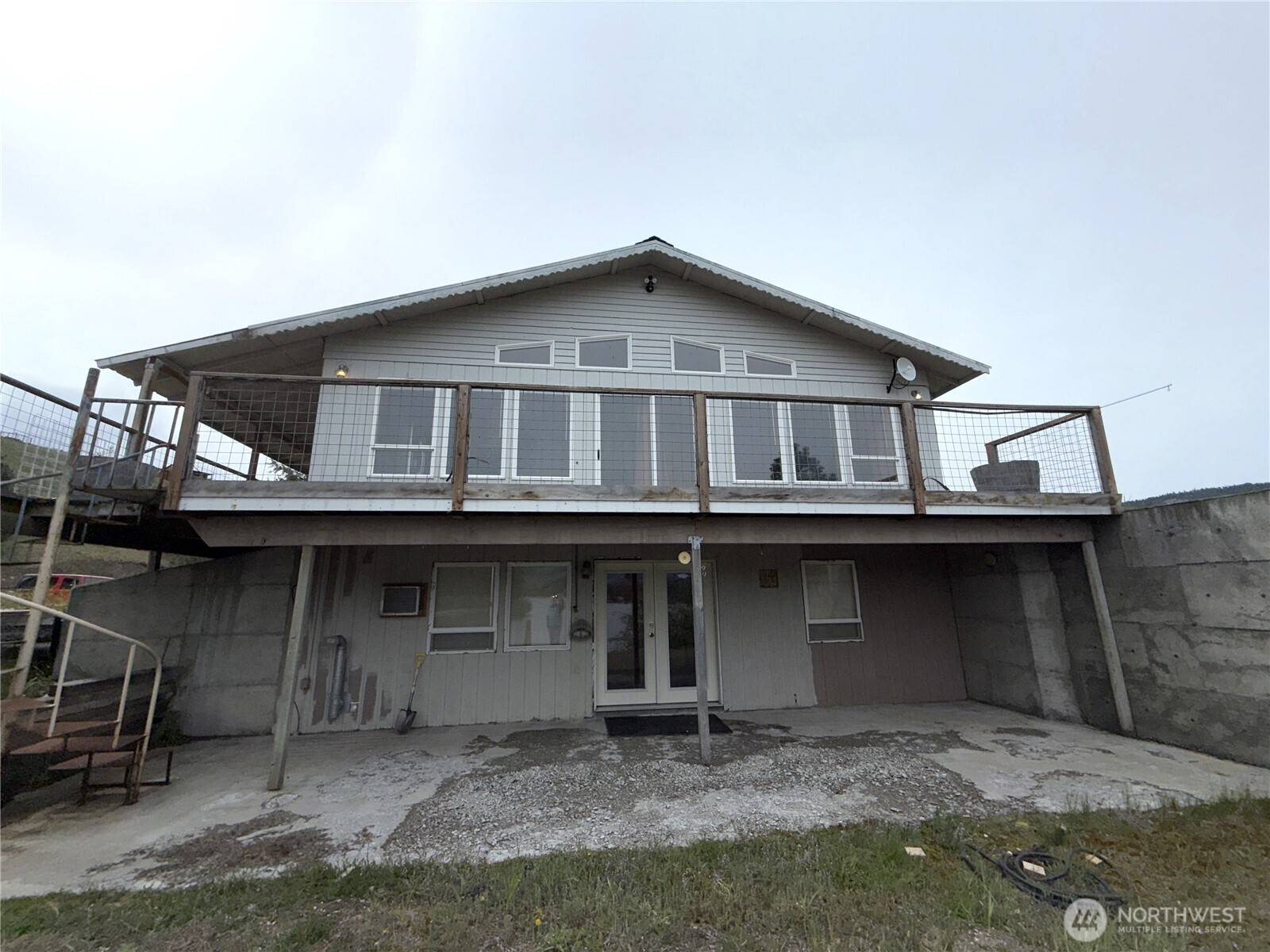 Republic, WA 99166,115 Curlew DR