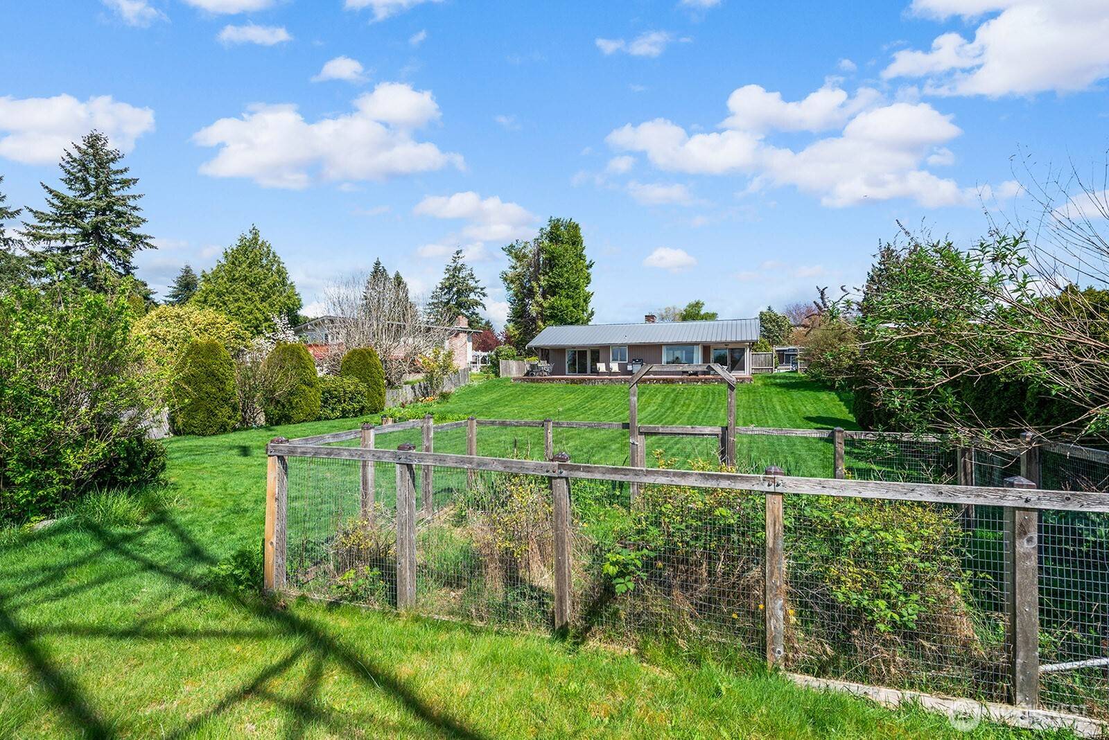 Bellevue, WA 98005,1817 125th AVE SE