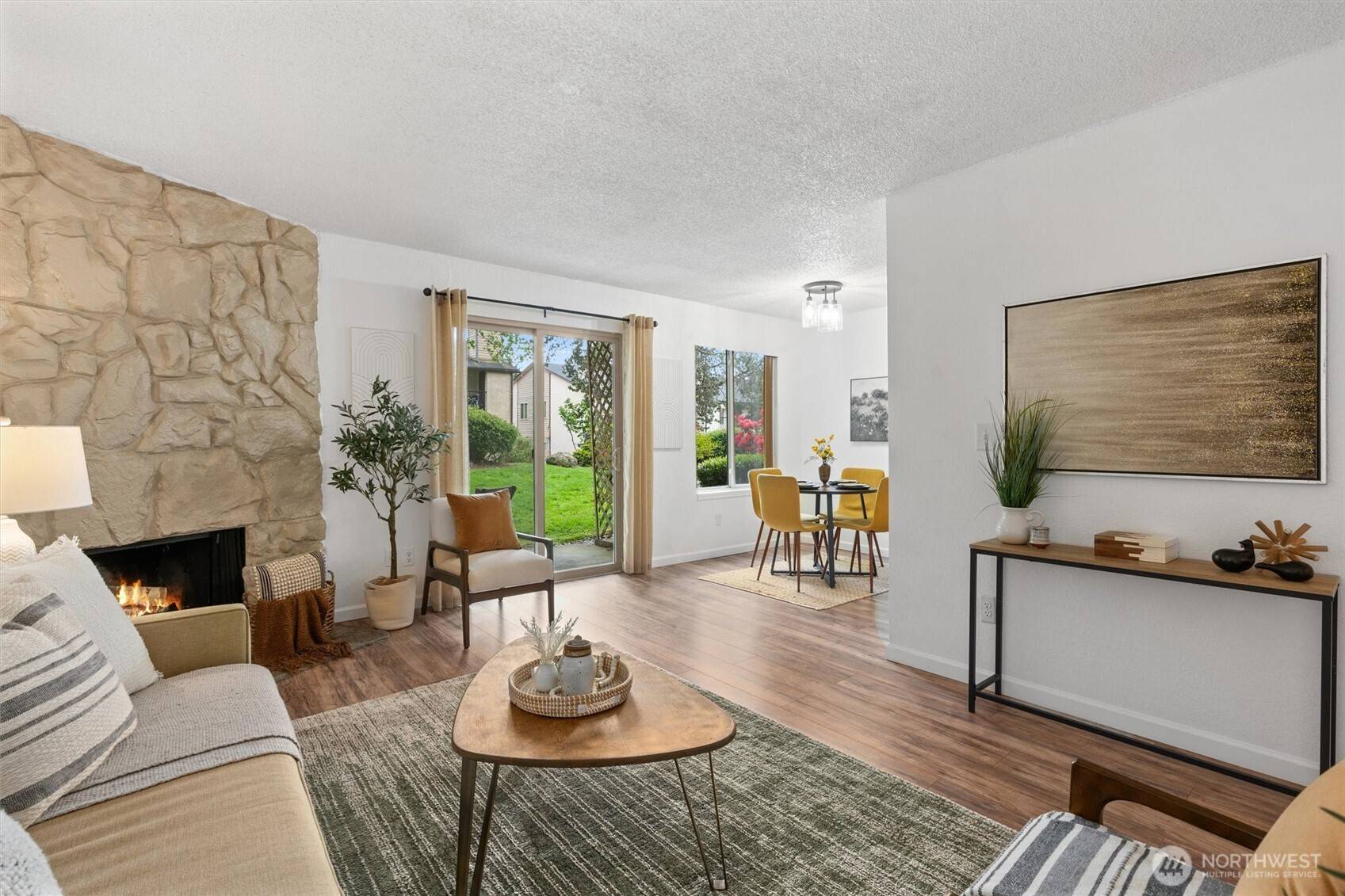 Kirkland, WA 98034,12515 NE 145th PL #D121