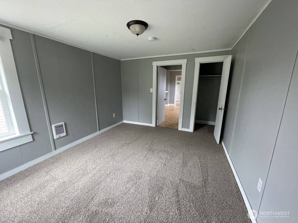 Hoquiam, WA 98550,517 Emerson AVE