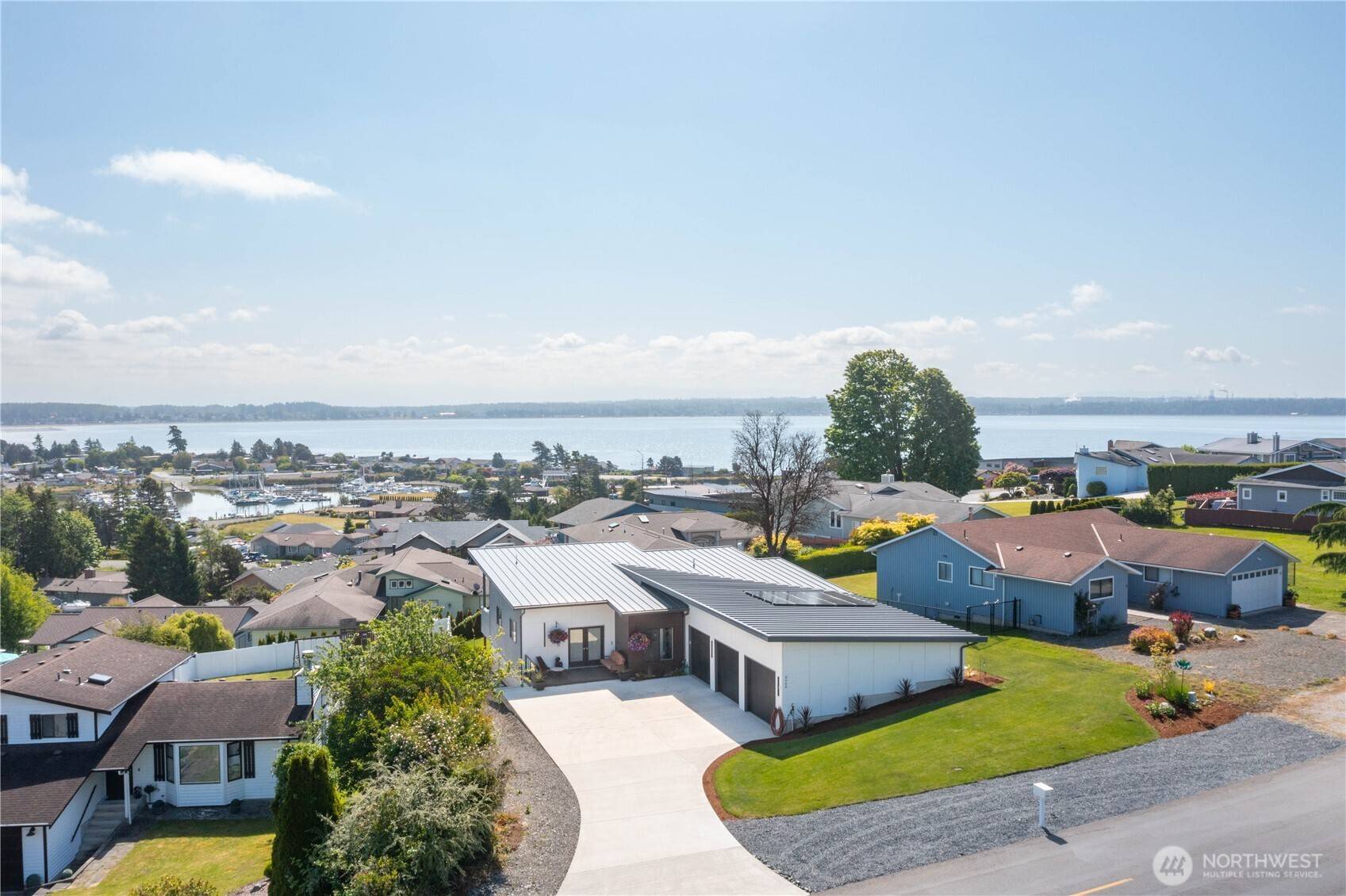 Blaine, WA 98230,8068 Niska RD