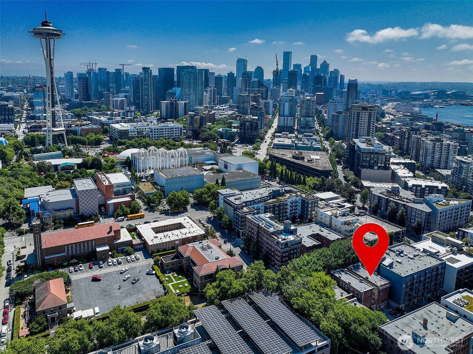Seattle, WA 98109,125 Warren AVE N #J