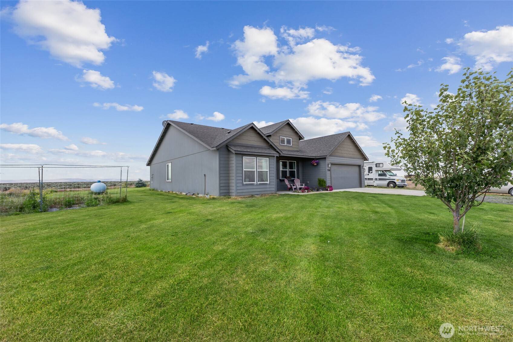 Moses Lake, WA 98837,7186 16 RD NE