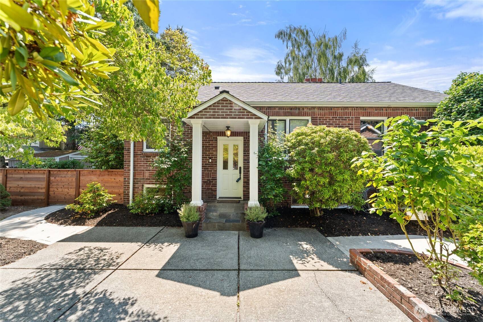 Seattle, WA 98146,10825 Marine View DR SW