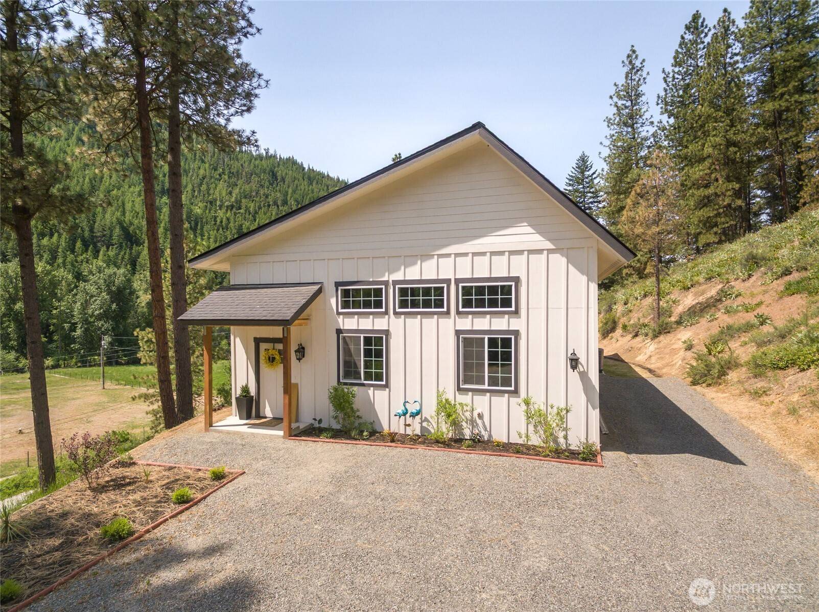 Leavenworth, WA 98820,10642 Merry Canyon RD