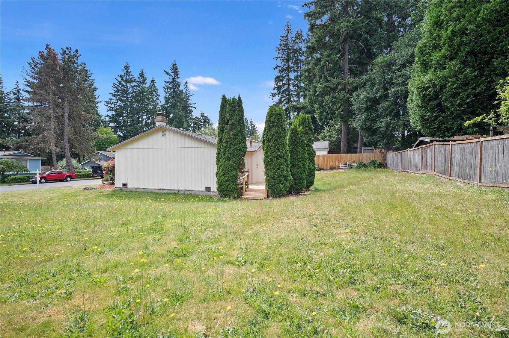 Kirkland, WA 98034,12244 NE 136th PL