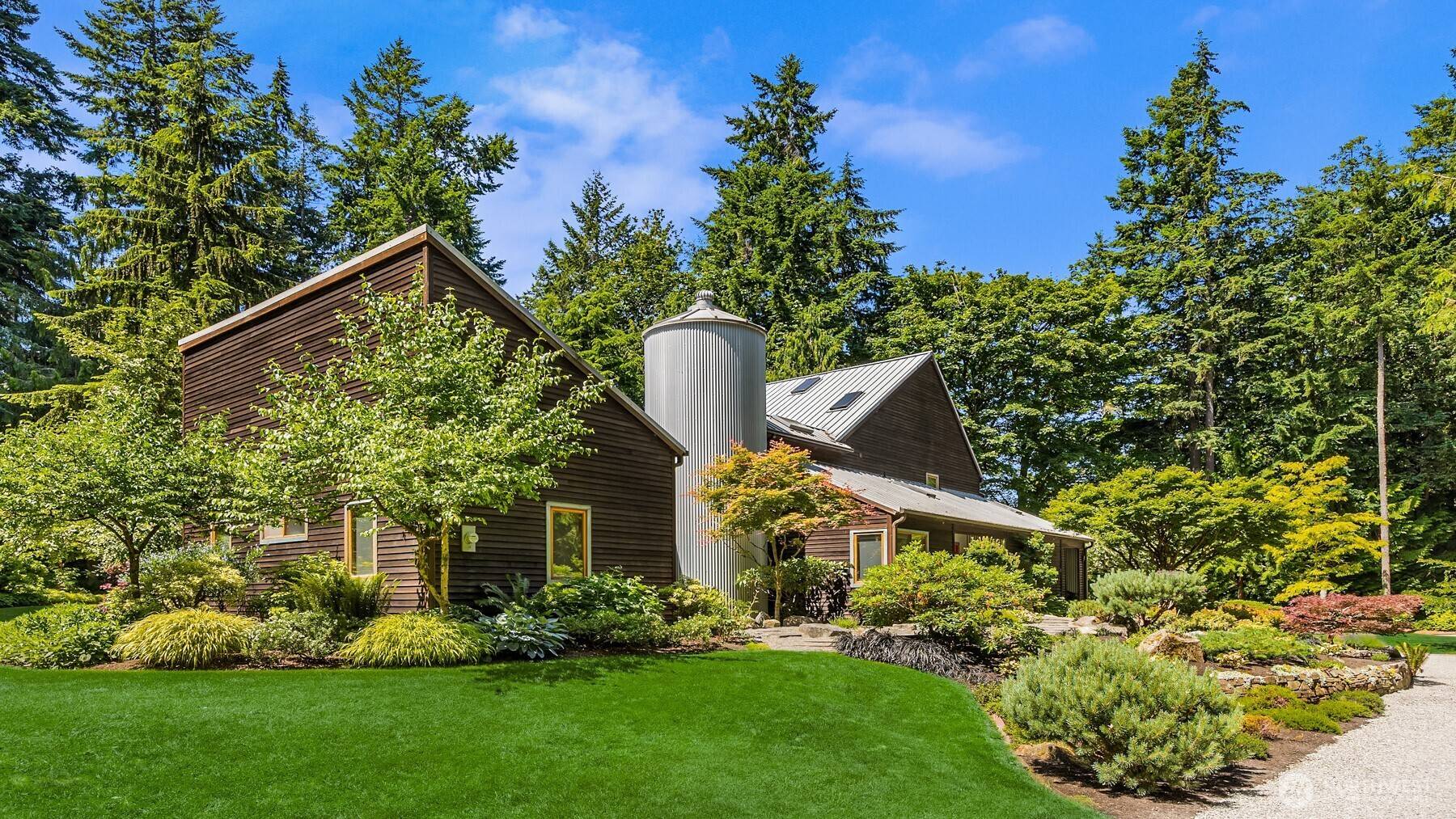 Bainbridge Island, WA 98110,9000 NE Hidden Cove RD