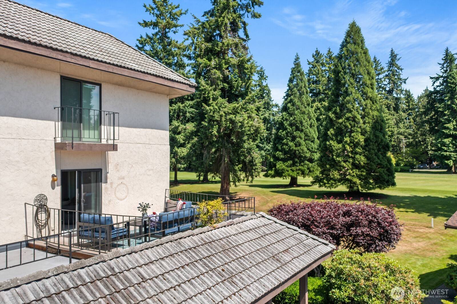 Kenmore, WA 98028,16929 Inglewood RD NE #C201