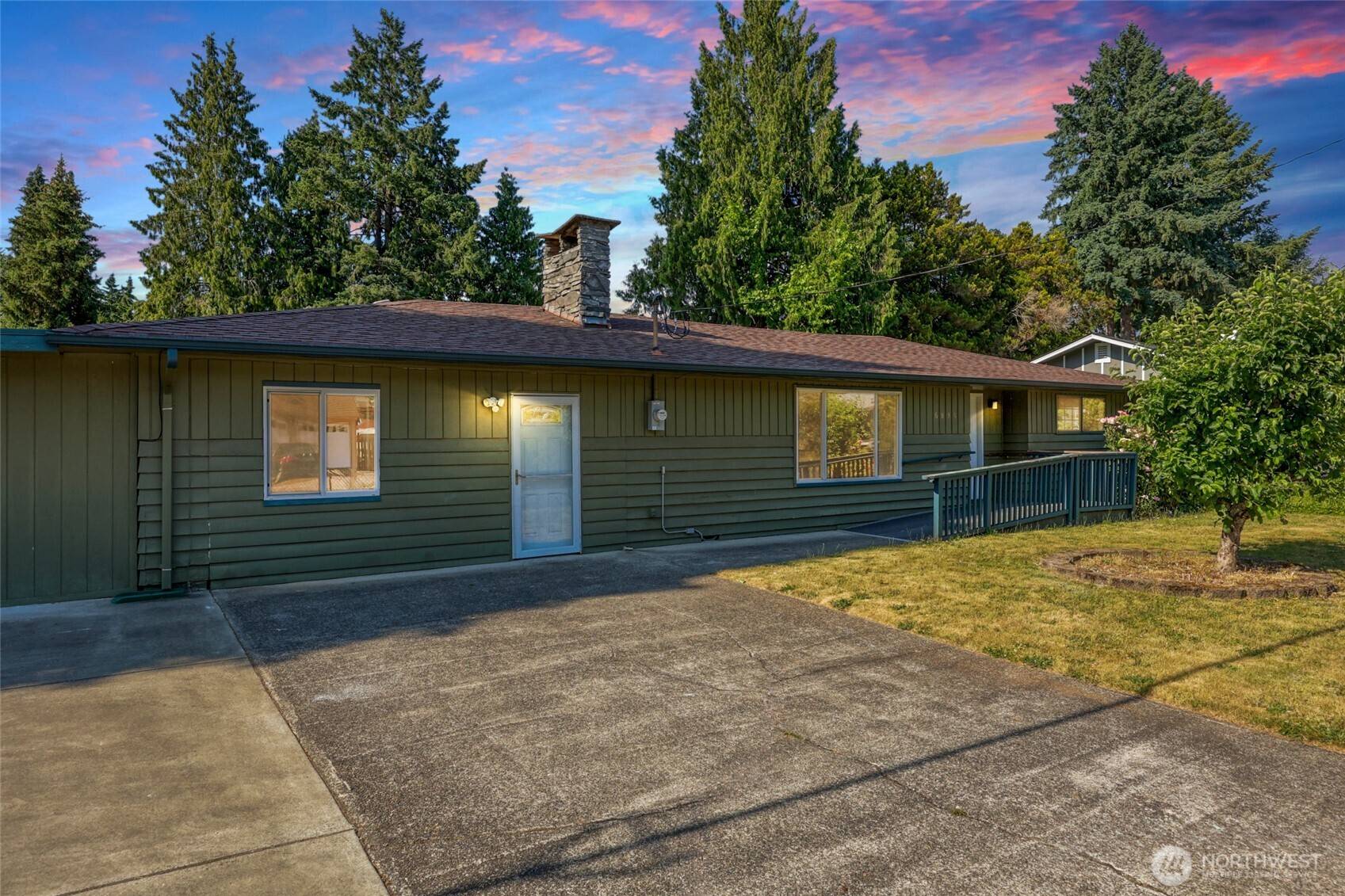 Olympia, WA 98503,6836 Husky WAY SE