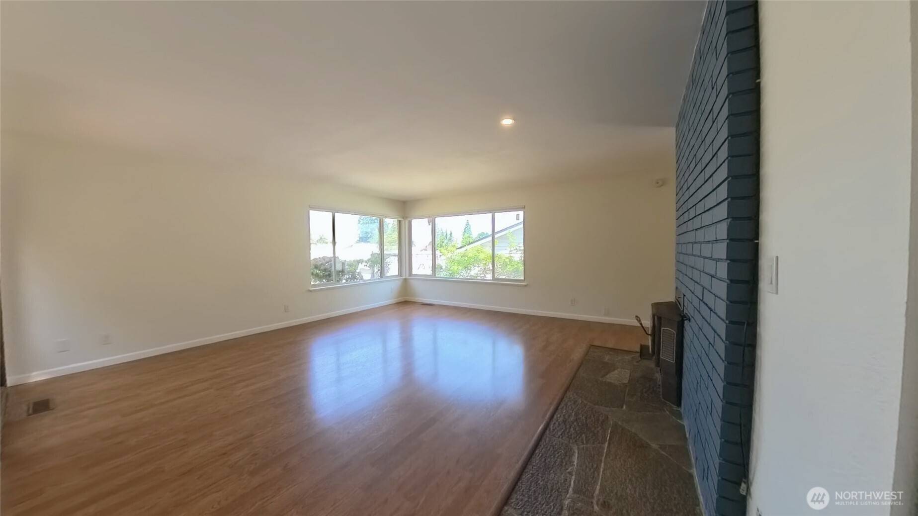 Federal Way, WA 98032,30022 2nd PL SW