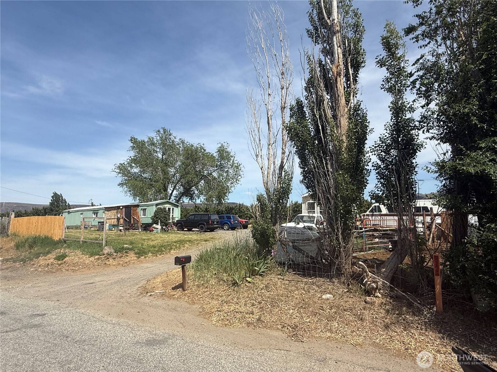 Malaga, WA 98828,7343 Tarpiscan RD