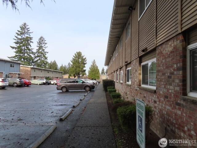 Bellevue, WA 98006,5722 122nd PL SE #235