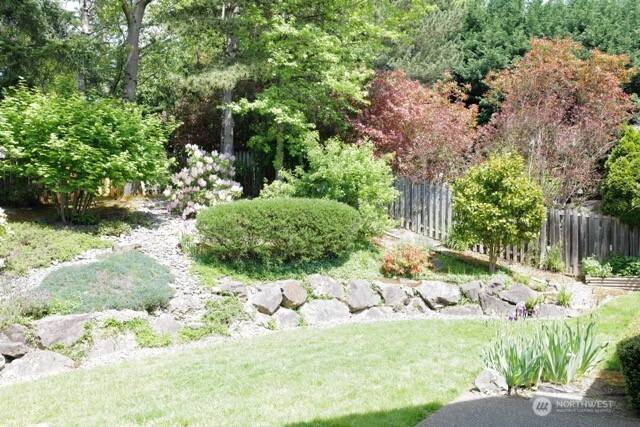 Bellevue, WA 98006,13920 SE 64th ST
