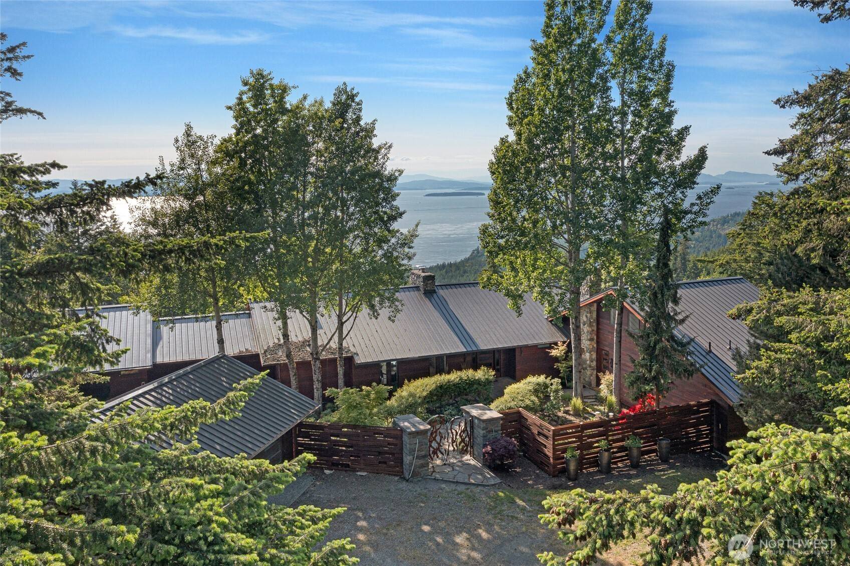 Friday Harbor, WA 98250,2000 Mount Dallas RD