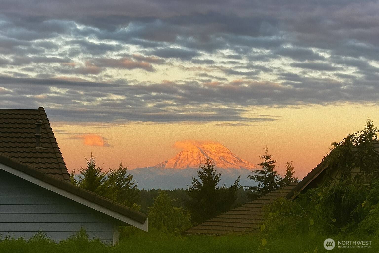 Olympia, WA 98502,1910 Lenox CT NW