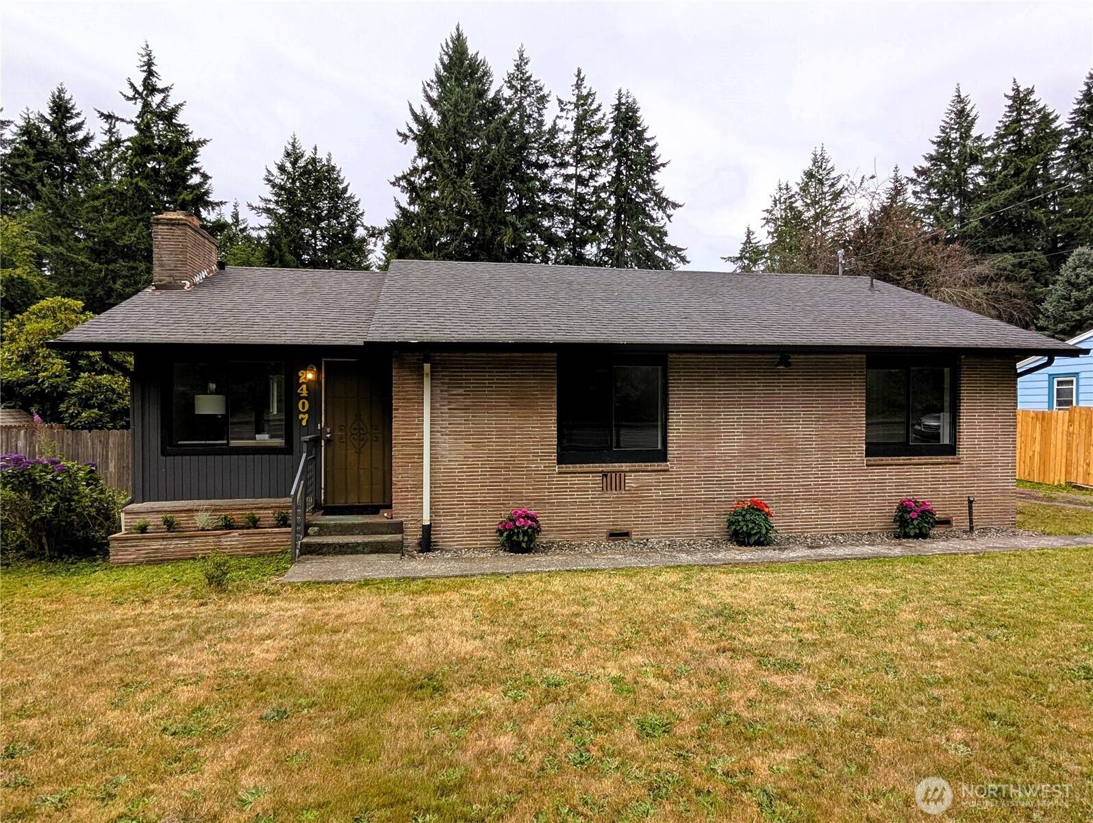 Olympia, WA 98502,2407 Elliott AVE NW
