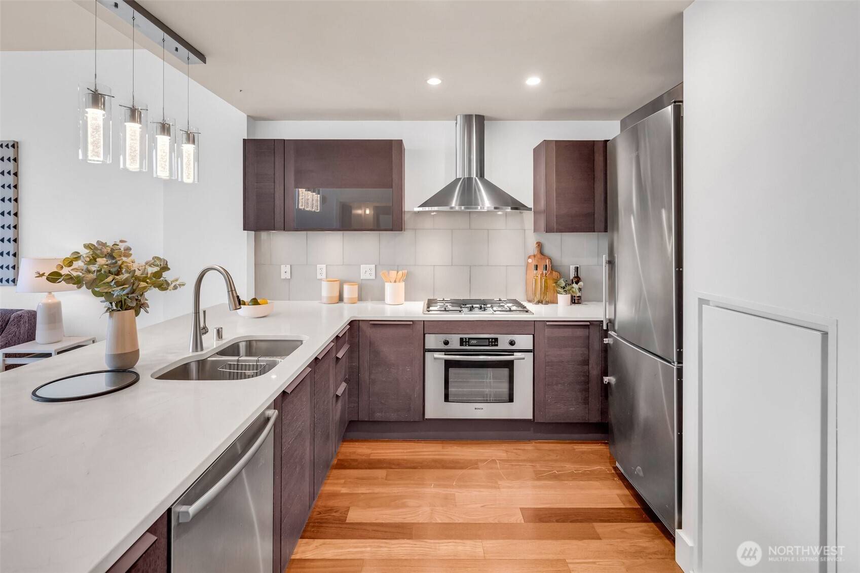 Seattle, WA 98101,737 Olive WAY #3101