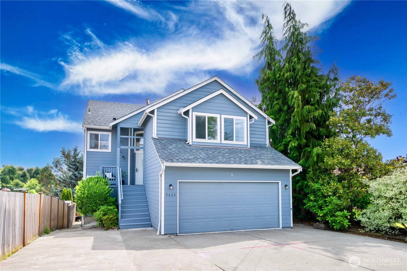 Seattle, WA 98118,9422 49th AVE S