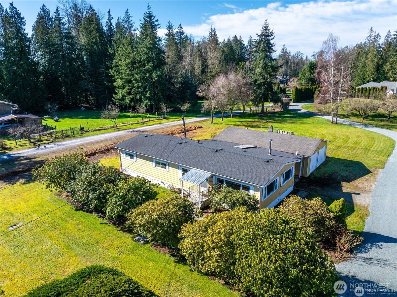 Mount Vernon, WA 98274,863 Burlingame RD