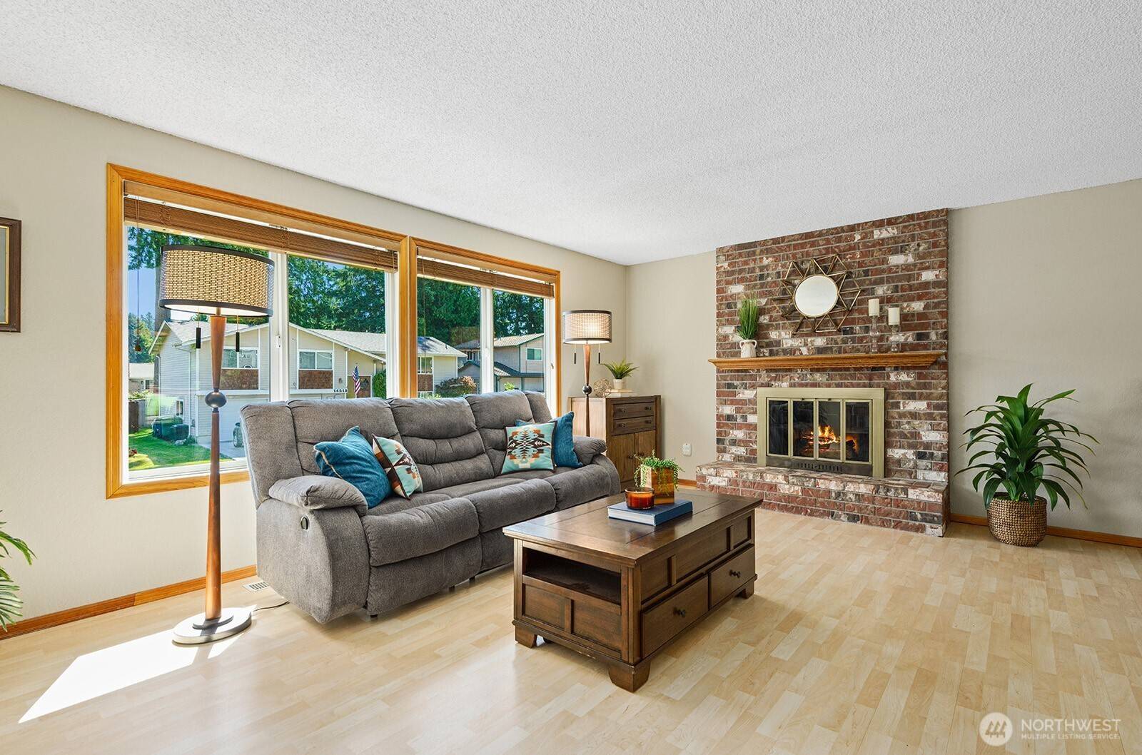 Edmonds, WA 98026,14508 55th PL W
