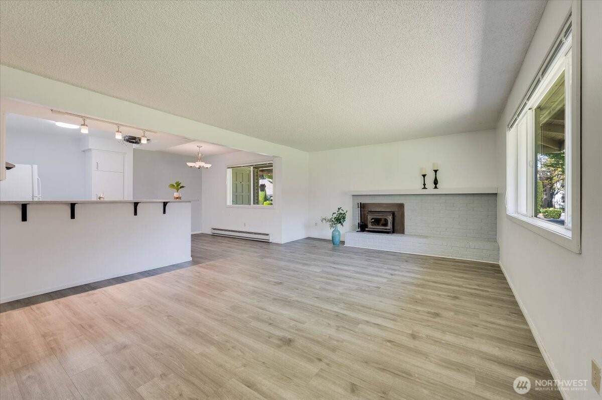 Mountlake Terrace, WA 98043,4502 216th ST SW #2A