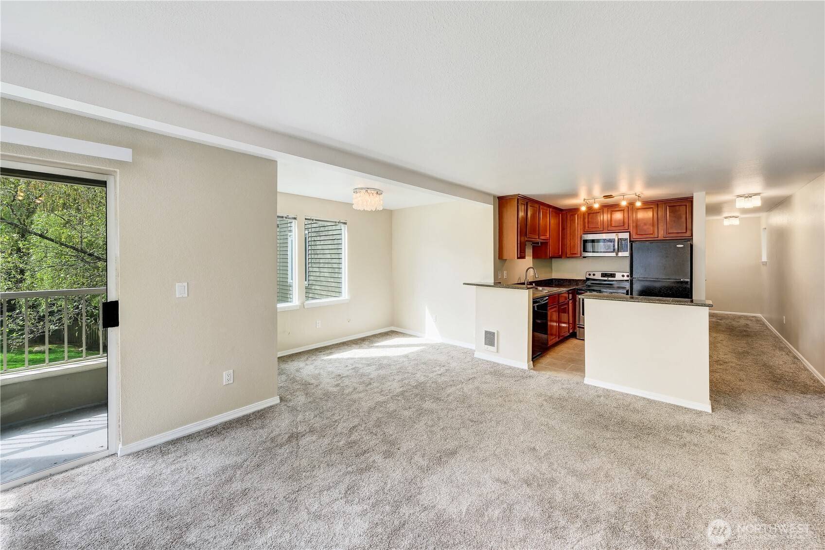 Bothell, WA 98012,20320 Bothell-Everett HWY #D204