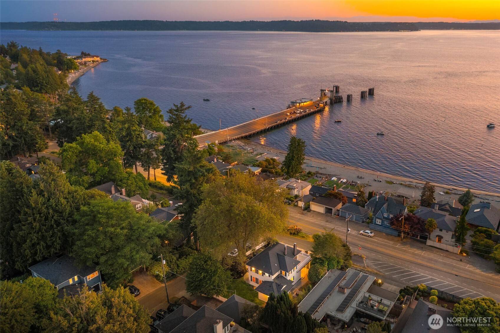 Seattle, WA 98136,8816 Fauntleroy WAY SW