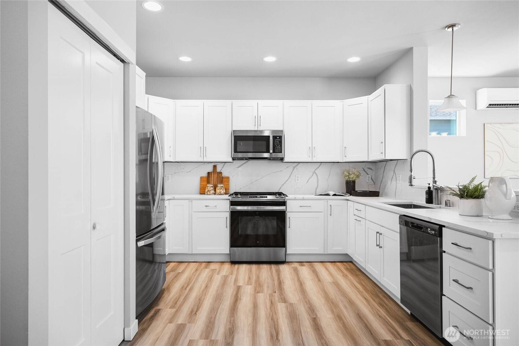 Lake Stevens, WA 98258,3410 102nd AVE NE