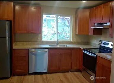 Seattle, WA 98126,5215 38th AVE SW #2