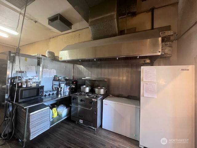 Kirkland, WA 98034,135 NE Undisclosed AVE