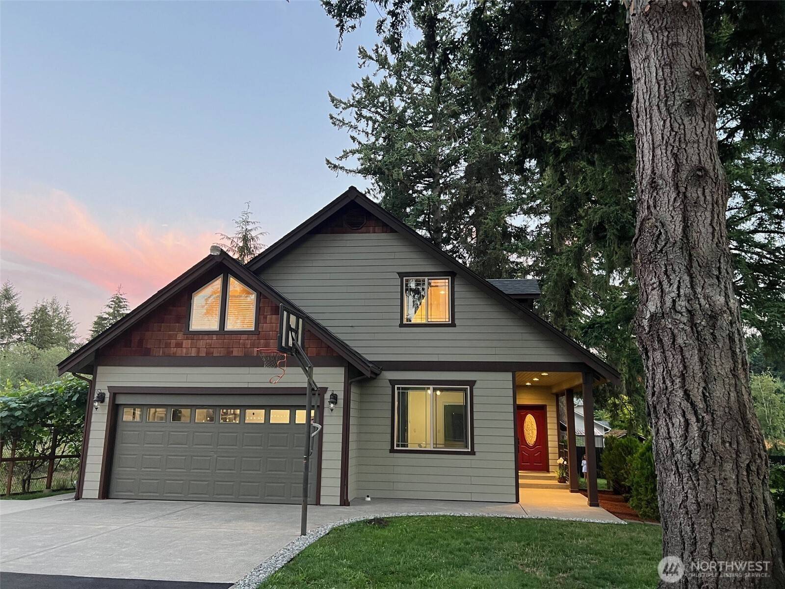 Redmond, WA 98052,11026 Avondale RD NE