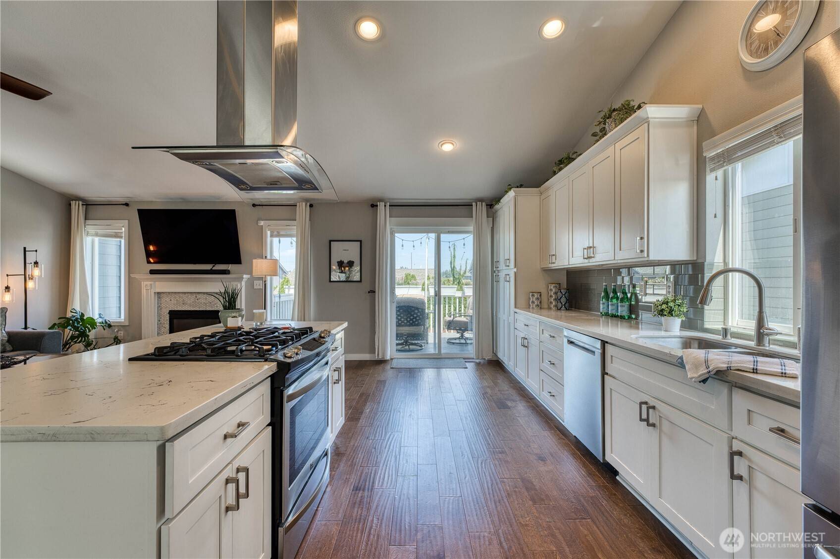 Lakewood, WA 98409,4525 80th ST SW