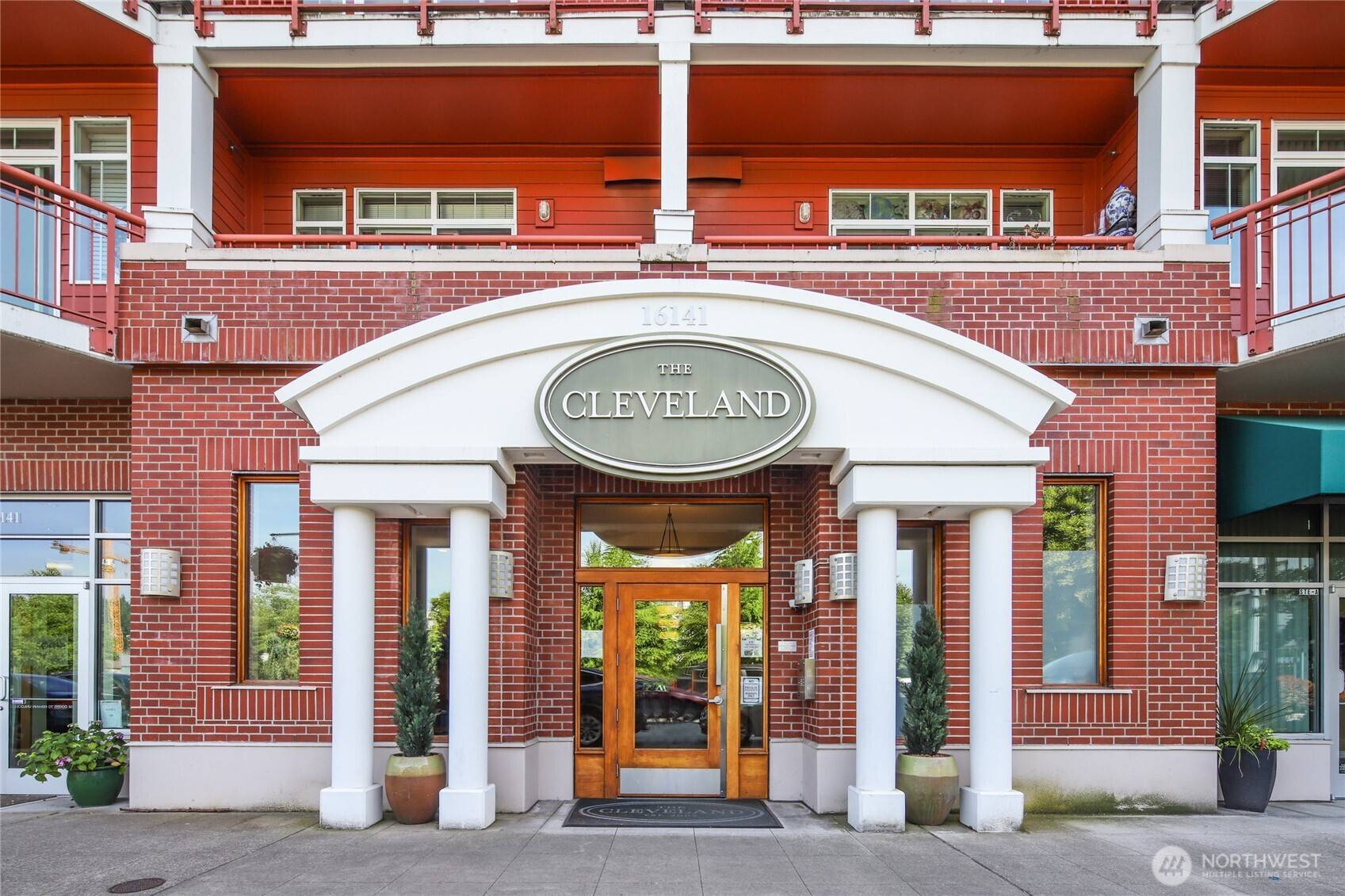 Redmond, WA 98052,16141 Cleveland Street #203