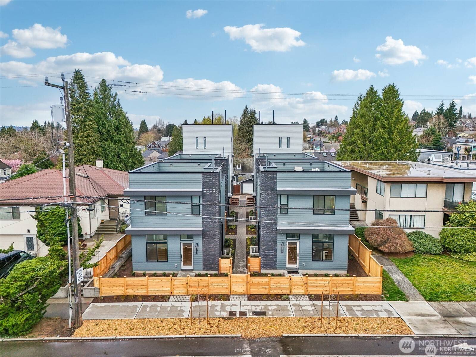 Seattle, WA 98115,7741 15th AVE NE #C